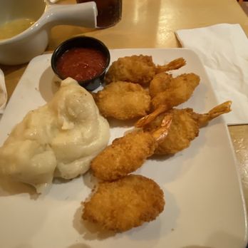 Sizzler - Jumbo crispy shrimp and mashed potatoes - Steakhouses Near Me - Los Alamitos, California Sizzler - Jumbo crispy shrimp and mashed potatoes - Steakhouses Near Me - Los Alamitos, California