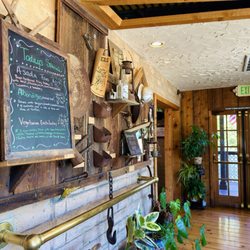Don Rubens Restaurant - Front entrance (09/2026)
