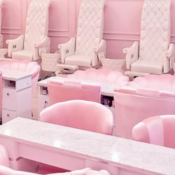 Beal Nail Spa Lounge - Best nail salon in town with cute vibes, good nail techs, experience with nail art designs, complimentary drinks and snacks