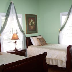Sweetwater Manor