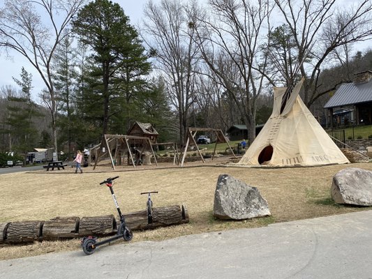 Little Arrow Outdoor Resort by null