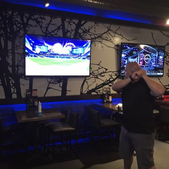 Topgolf - Playing baseball on the Xbox Kinect - Sports Bars Near Me - Alpharetta, Georgia Topgolf - Playing baseball on the Xbox Kinect - Sports Bars Near Me - Alpharetta, Georgia