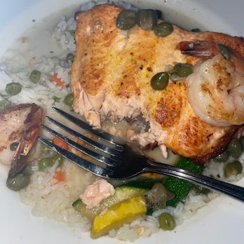 Casa Sanchez - Salmon al Tequila - Mexican Near Me - Los Angeles, California