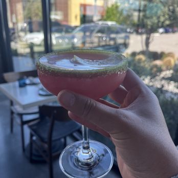 Glasshouzz - Guava Sour (nonalcoholic) - Pizza Near Me - Livermore, California Glasshouzz - Guava Sour (nonalcoholic) - Pizza Near Me - Livermore, California