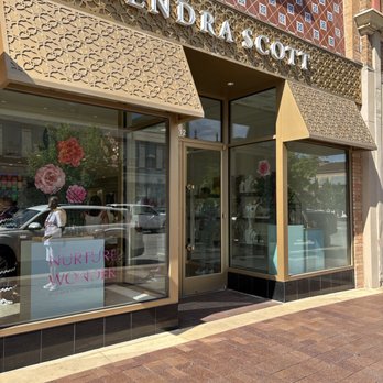 Kendra Scott - Jewelry Near Me - Kansas City, Missouri