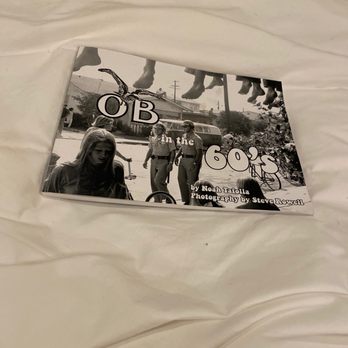 The Pearl Hotel - Bedside reading - San Diego, CA