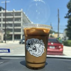 Vanilla oat milk latte