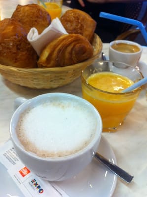 Bistrot à huitres: "Chez Jean-Mi" by null