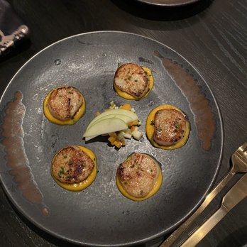 Gordon Ramsay Hell's Kitchen - Scallop appetizer - Steakhouses Near Me - Stateline, Nevada