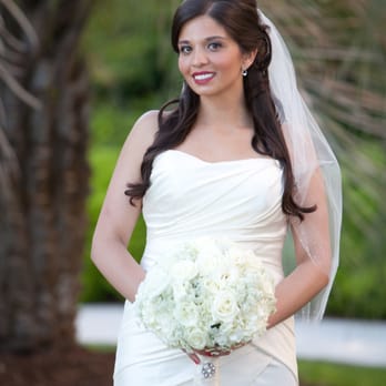 Makeup Artistry On Location - Wedding day makeup by Laura Griego - Makeup Artists Near Me