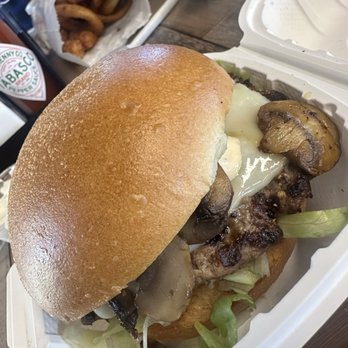 Machado Burgers - Mia - Burgers Near Me - Santa Rosa, California Machado Burgers - Mia - Burgers Near Me - Santa Rosa, California