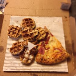 Domino's Pizza - Canadian bacon & pineapple