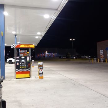 Hucks - a gas station at night - Gas Stations Near Me - Jackson, Tennessee Hucks - a gas station at night - Gas Stations Near Me - Jackson, Tennessee