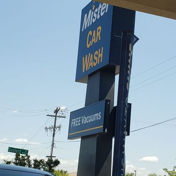 Mister Car Wash - Street sign - Car Wash Near Me - Bakersfield, California Mister Car Wash - Street sign - Car Wash Near Me - Bakersfield, California