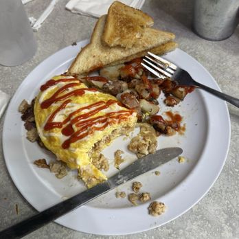 Annamarie's Place - Chicken bacon ranch omelette - Breakfast & Brunch Near Me - Royersford, Pennsylvania