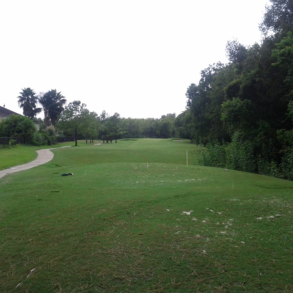 Golf Club - 182 yard par 3. Bunker front, water left and back. - Golf Near Me - Pearland, Texas Golf Club - 182 yard par 3. Bunker front, water left and back. - Golf Near Me - Pearland, Texas