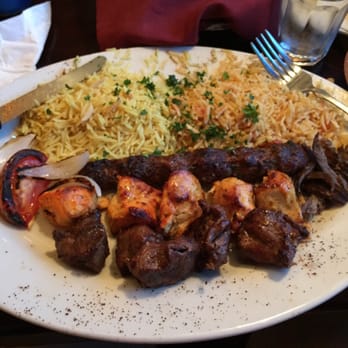 Al Bawadi Grill - Combination Plate - Mediterranean Near Me - Bridgeview, Illinois