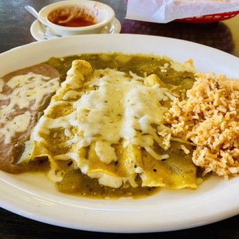 Alfredo's Mexican Restaurant - Verdes Enchiladas (cheese) platter - Mexican Near Me - Lampasas, Texas Alfredo's Mexican Restaurant - Verdes Enchiladas (cheese) platter - Mexican Near Me - Lampasas, Texas