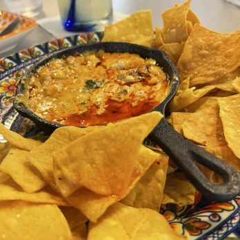 Luna's Tex Mex Cantina - Chips and Chorizo queso dip - Mexican Near Me - Honolulu, Hawaii Luna's Tex Mex Cantina - Chips and Chorizo queso dip - Mexican Near Me - Honolulu, Hawaii