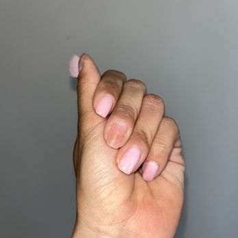 Làmay Nail Spa - Middle finger had popped off and was starting to turn green as well - Nail Salons Near Me - Burbank, California Làmay Nail Spa - Middle finger had popped off and was starting to turn green as well - Nail Salons Near Me - Burbank, California