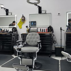 The Rooted Parlor - Inside