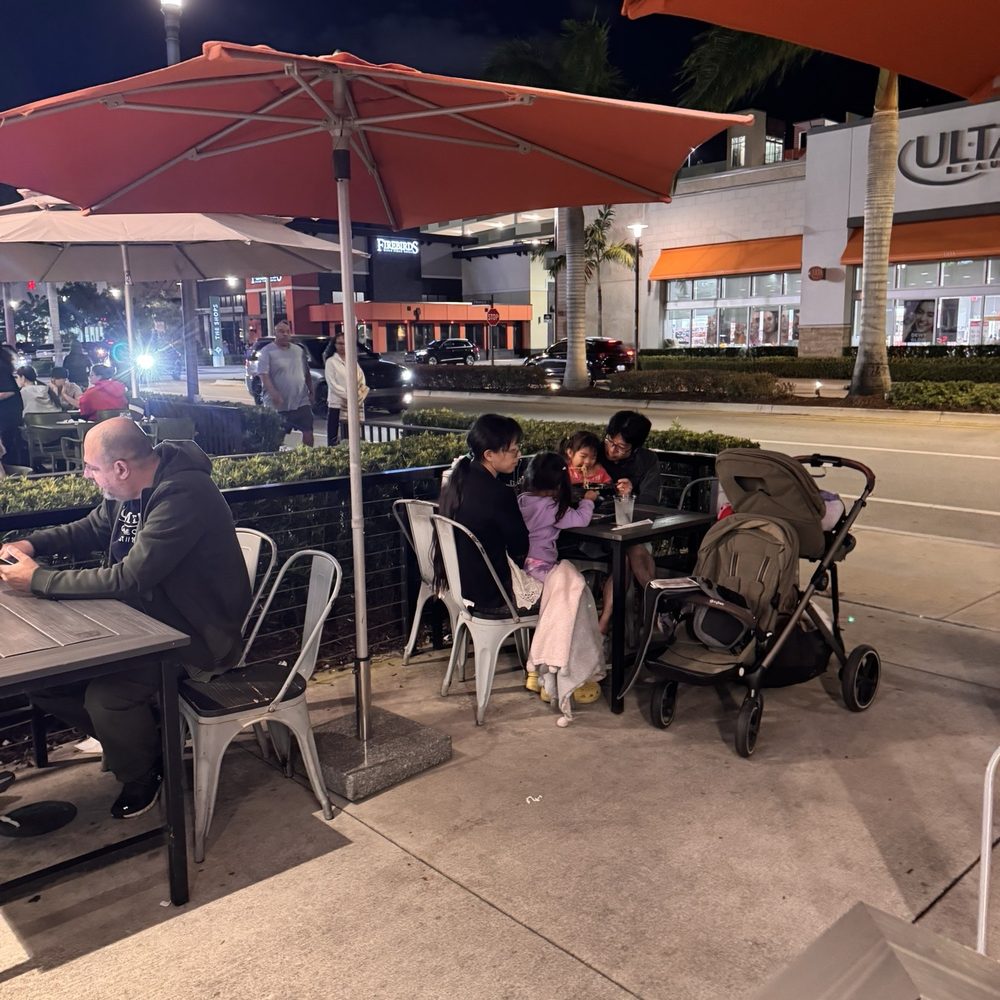 In Ramen - Outdoor dining - Ramen Near Me - Dania Beach, Florida In Ramen - Outdoor dining - Ramen Near Me - Dania Beach, Florida
