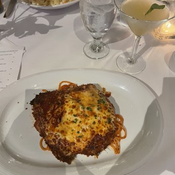 Spaghettini - Chicken Parmesan - Italian Near Me - Seal Beach, California Spaghettini - Chicken Parmesan - Italian Near Me - Seal Beach, California