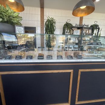 Guzel Cakes - Custom Cakes Near Me - Houston, Texas Guzel Cakes - Custom Cakes Near Me - Houston, Texas