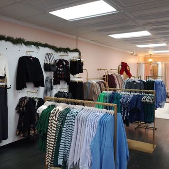 Pink Moon Bay Boutique - Women's Clothing Near Me - Chicago, Illinois Pink Moon Bay Boutique - Women's Clothing Near Me - Chicago, Illinois