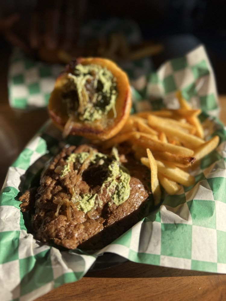 Food from Che Butter Jonez