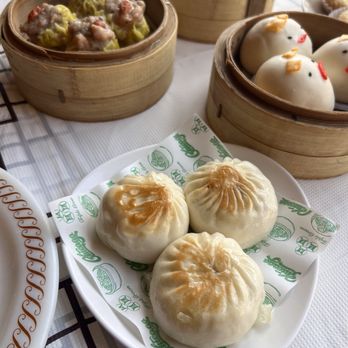 Triple Crown Restaurant - Dim Sum Near Me - Chicago, Illinois Triple Crown Restaurant - Dim Sum Near Me - Chicago, Illinois