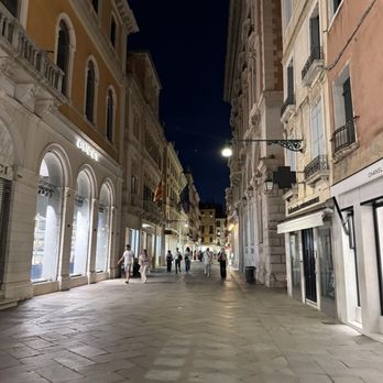 Hotel Saturnia & International - Hotels Near Me - Venezia, VE