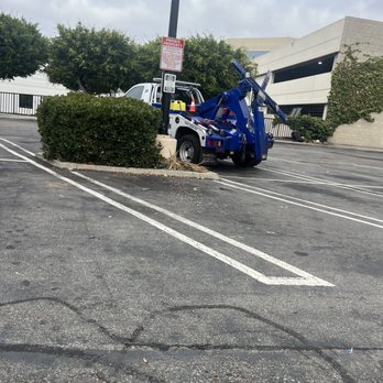 Rowlett Towing - Towing Near Me - Burbank, California