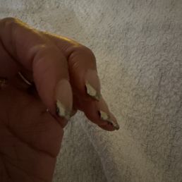 You can see the black polish in the corners You can see the black polish in the corners