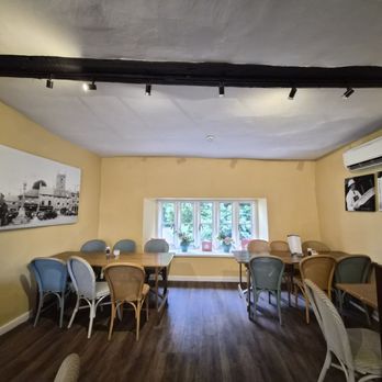 Huffkins Bakery and Tea Rooms - Dining area upstairs. - Tea Rooms Near Me - Glos, GLS