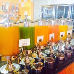 Carnivore - Various fresh juice stations