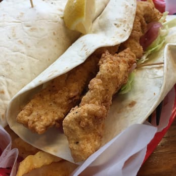DJ's Clam Shack - Mahi mahi fish tacos - Seafood Near Me - Key West, Florida