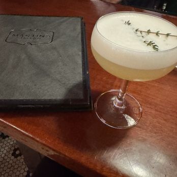 Martin's Tavern - Breakfast & Brunch Near Me - Washington, DC, District of Columbia Martin's Tavern - Breakfast & Brunch Near Me - Washington, DC, District of Columbia