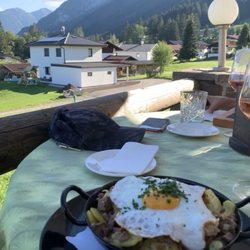 Resturant Naturhotel LechLife - Tiroler gröstel pfanne