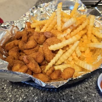 Gourmet Grill: Southpointe - Shrimp basket - Mediterranean Near Me - Lincoln, Nebraska