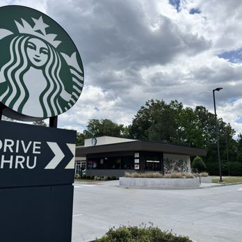 Starbucks - Coffee & Tea Near Me - Virginia Beach, Virginia Starbucks - Coffee & Tea Near Me - Virginia Beach, Virginia