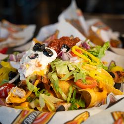 Craven Wings - Nachos Momma's Chicken or Steak
