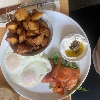 Reunion - Jerusalem Breakfast - Breakfast & Brunch Near Me - Brooklyn, New York