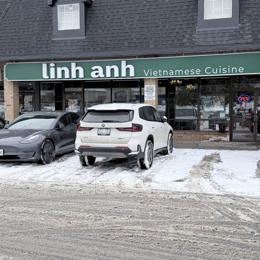 Linh Anh - Outside pic - Vietnamese Near Me - Unionville, Ontario