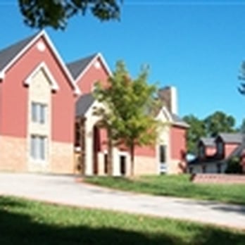 Up Up and Away Lodging - Highest spot in Hermann - Bed & Breakfast Near Me - Hermann, Missouri Up Up and Away Lodging - Highest spot in Hermann - Bed & Breakfast Near Me - Hermann, Missouri