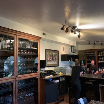 Tiburon Fine Dining - Bar area - New American Near Me - Sandy, Utah