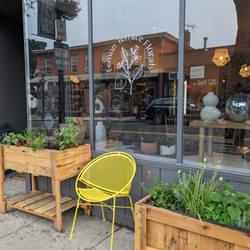 Lemon Terrace Florals - Local westchester flower shop