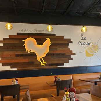 Street's Fine Chicken - Chicken Shop Near Me - Dallas, Texas