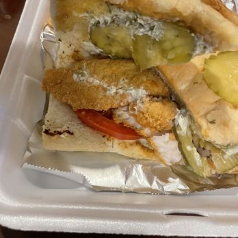 Walnut Hills - Catfish Po - Boy Sandwich with great tartar sauce and pickles - Southern Near Me - Vicksburg, Mississippi