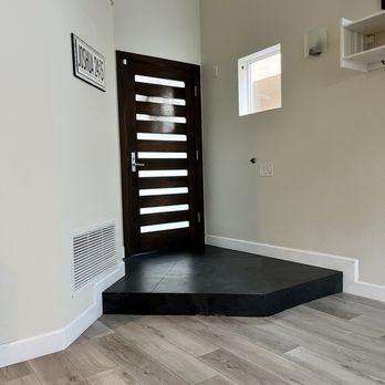 Bentley Floor - Before pic - Flooring Near Me - Rancho Santa Margarita, California Bentley Floor - Before pic - Flooring Near Me - Rancho Santa Margarita, California